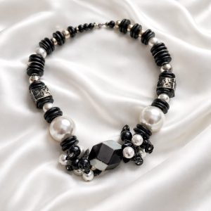 Black & White Geometric Mixed Media Necklace
