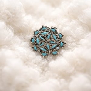 Vintage Mid-Century Turquoise Blue Faux Cabochon Wreath Brooch - Gold Tone Floral Design