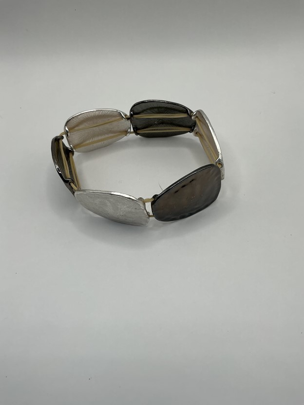 Vintage Two-Tone Disc Stretch Bracelet - Alternating Chrome & Hematite Tone Flat Coin Links